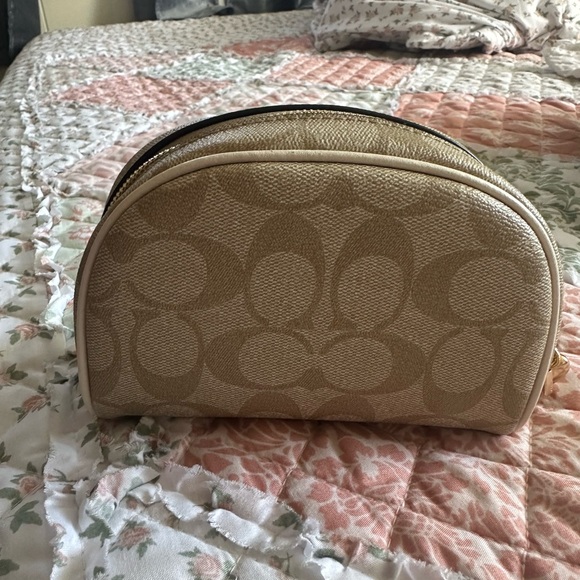 Coach Beige Signature Cosmetic Case - Picture 4 of 6